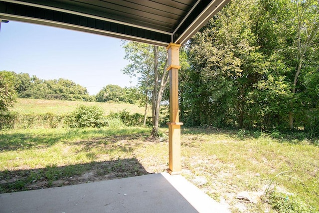 view of yard with a patio area