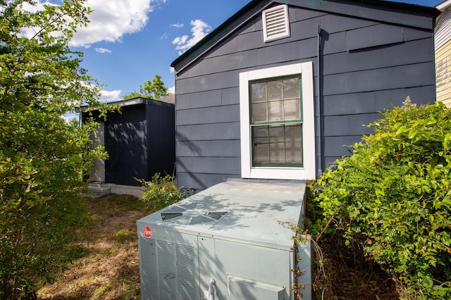 1468 Dewitt St, Augusta, GA 30901 - view of outdoor structure featuring a hot tub