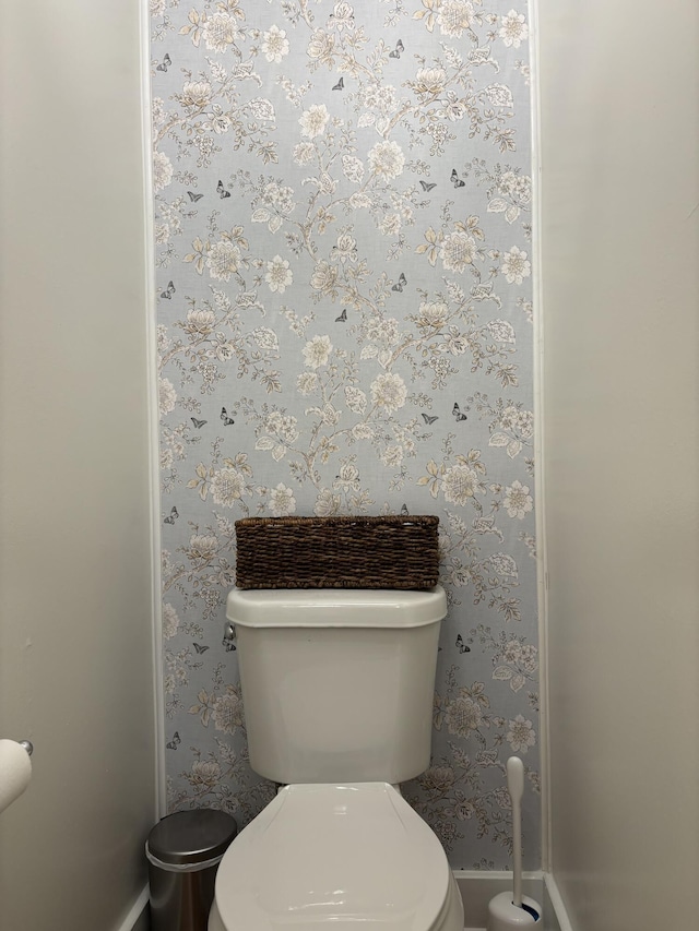 2841 Lombardy Ct, Augusta, GA 30909 - bathroom with toilet and wallpapered walls