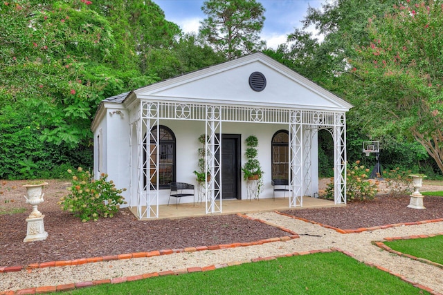 3406 W Richland Ave, Aiken, SC 29801 - view of front of property with a porch and stucco siding