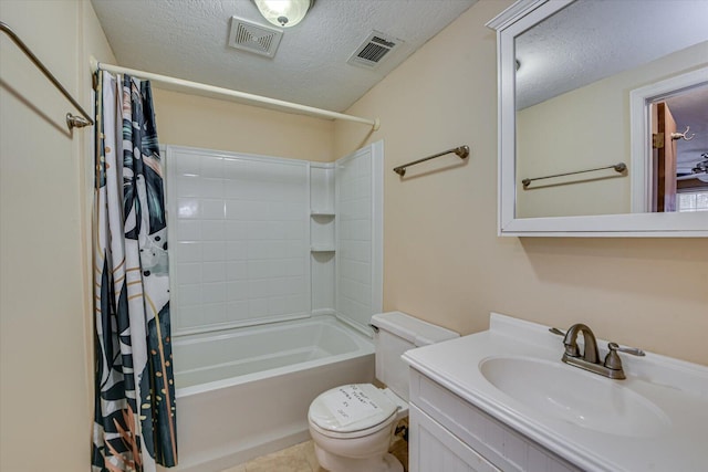 bathroom featuring visible vents, a textured ceiling, toilet, and shower / bath combo with shower curtain