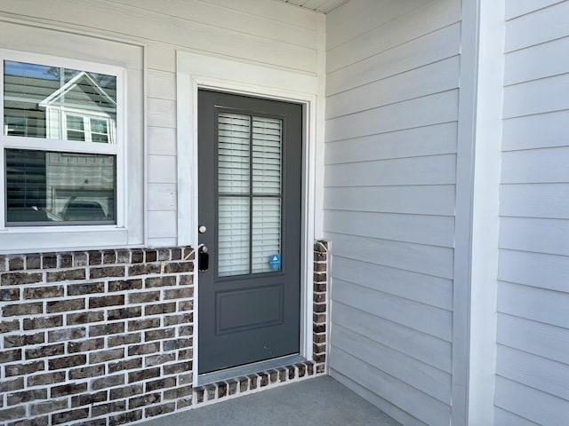 view of property entrance