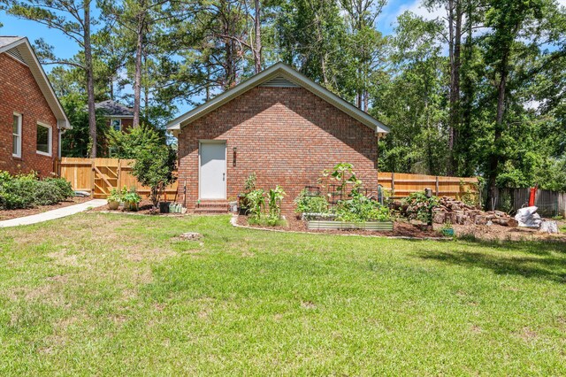 914 Deercrest Cir, Evans, GA 30809 - view of side of home with brick siding and entry steps