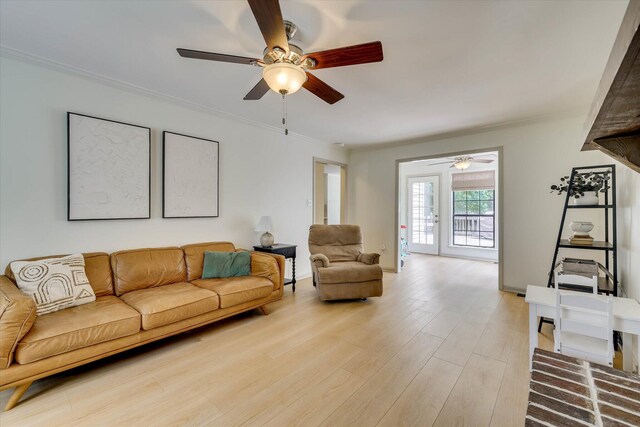 3866 Villa Ln, Martinez, GA 30907 - living area with ceiling fan, crown molding, and light wood-style floors