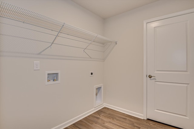 909 Kay Pl, Grovetown, GA 30813 - laundry area with electric dryer hookup, wood finished floors, and washer hookup