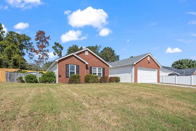 view of front of house featuring a front yard