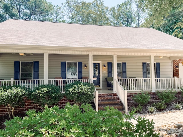 view of front of house featuring covered porch