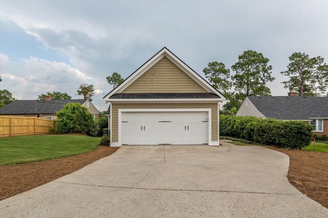 707 Hickman Rd, Augusta, GA 30904 - unfurnished sunroom with a ceiling fan