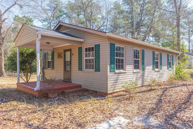 view of front of house with covered porch