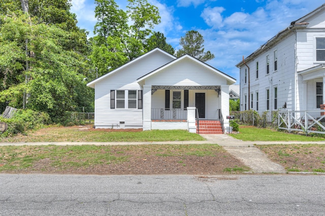 807 Crawford Ave, Augusta, GA 30904 - bungalow-style home with a porch