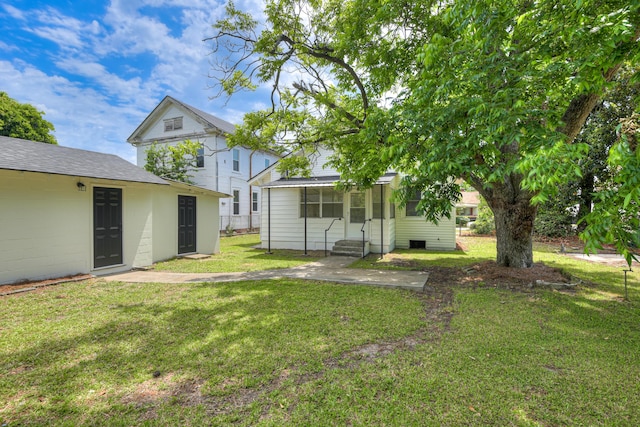 807 Crawford Ave, Augusta, GA 30904 - view of grassy yard with entry steps