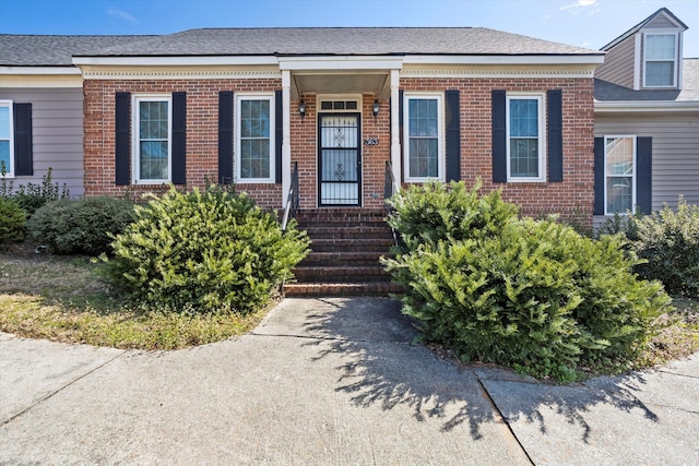 view of front of property with brick siding