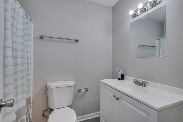 2904 Pleasant Ct, Augusta, GA 30907 - bathroom with vanity and curtained shower