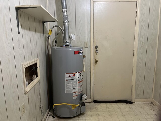 3323 Young Forest Dr, Augusta, GA 30906 - utility room featuring water heater