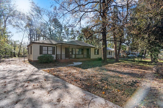 view of front of house with covered porch