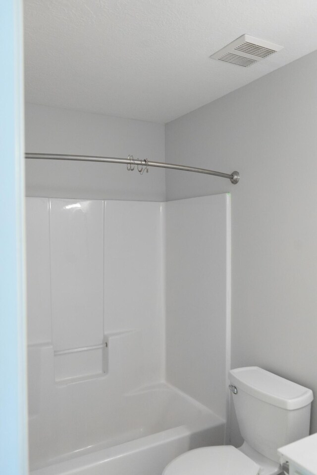 724 Avrett Cir, Evans, GA 30809 - bathroom with toilet, tub / shower combination, and vanity