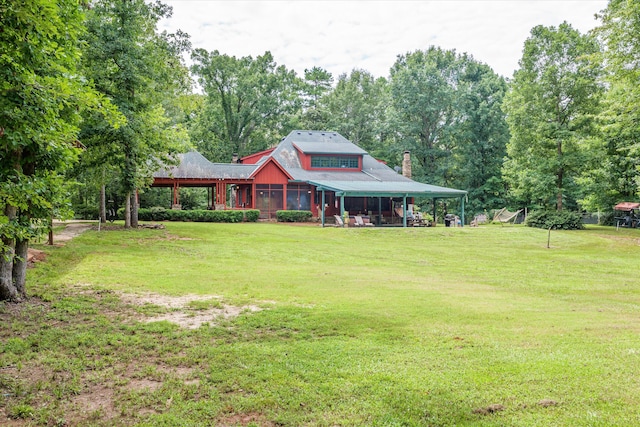 view of front of home with a front yard