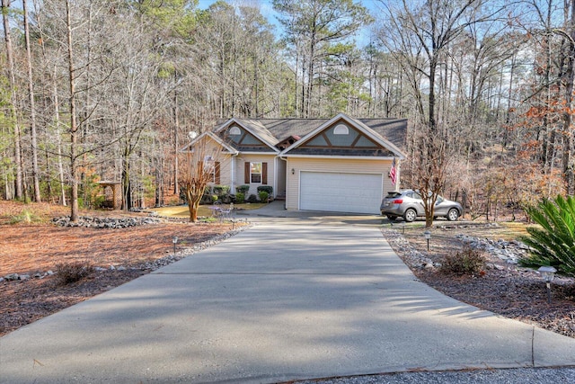 view of front facade featuring a garage