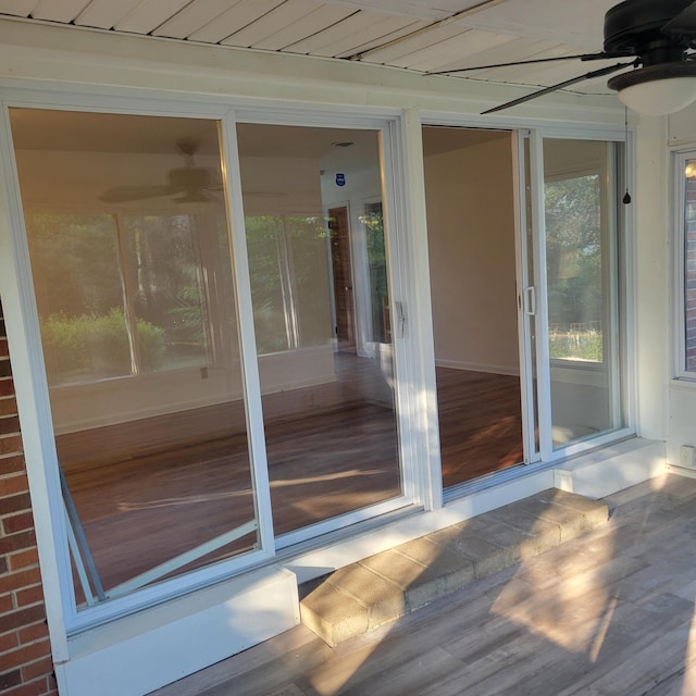 2514 Cascade Dr, Augusta, GA 30904 - deck featuring a ceiling fan
