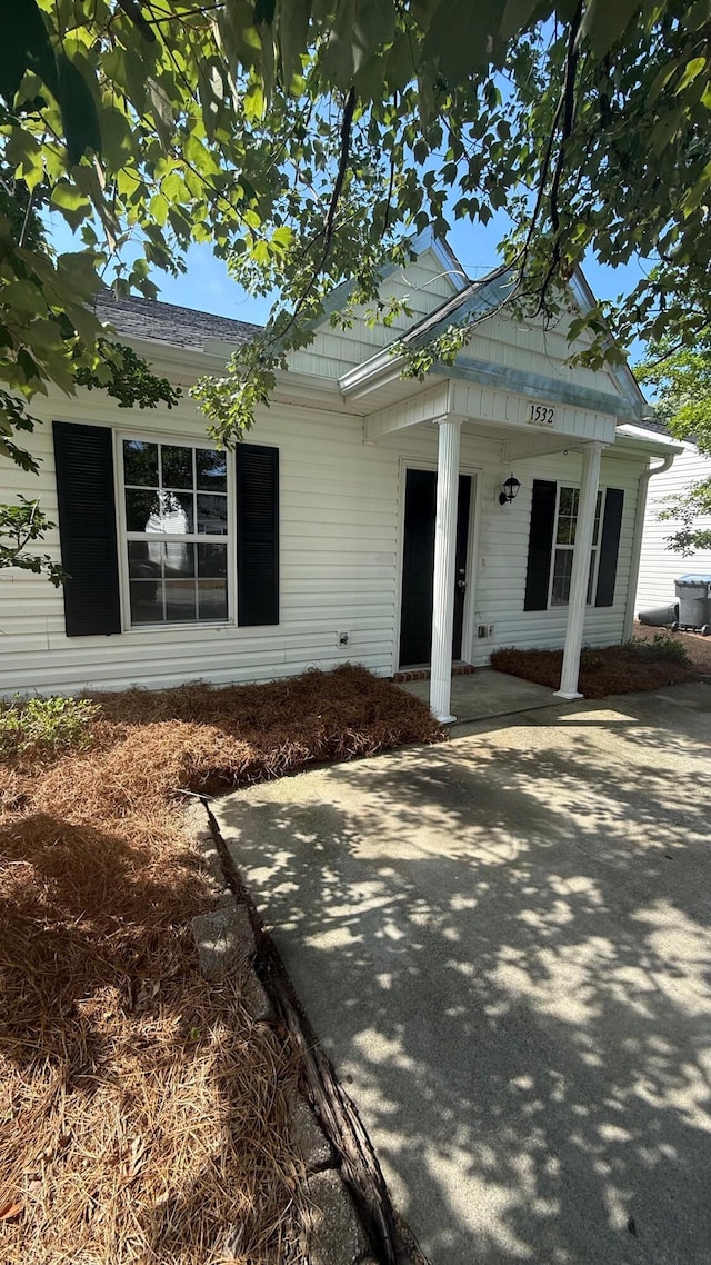 1532 Abby Way, Augusta, GA 30909 - doorway to property with a porch