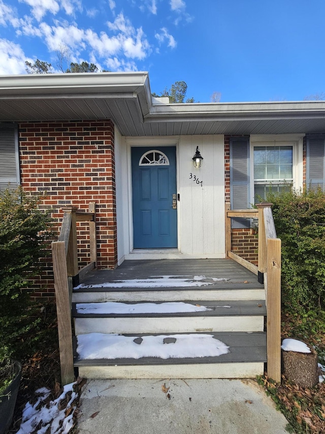 view of property entrance