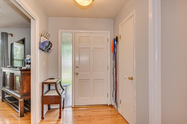 3114 Sussex Rd, Augusta, GA 30909 - entryway featuring a textured ceiling and light wood-style floors