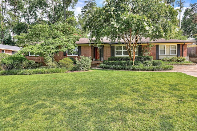 3114 Sussex Rd, Augusta, GA 30909 - ranch-style home featuring brick siding and a front lawn