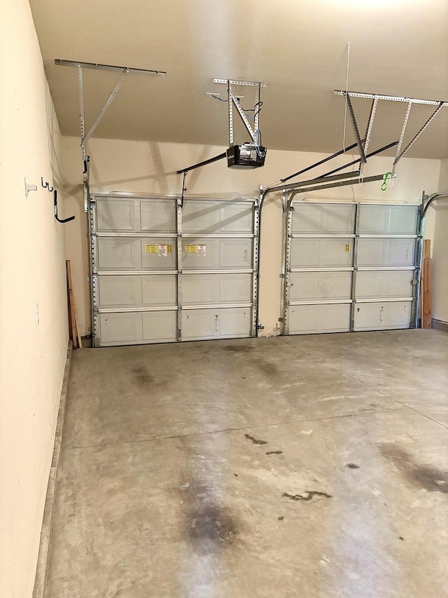 195 Sims Ct, Augusta, GA 30909 - garage with a garage door opener