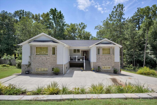 view of front of house with a porch