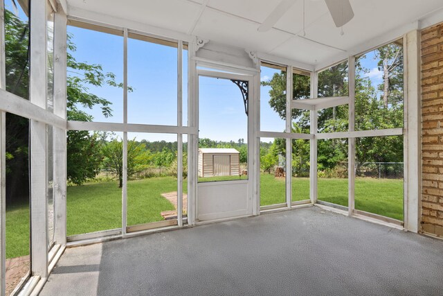 3363 Saddlebrook Dr, Hephzibah, GA 30815 - unfurnished sunroom featuring a ceiling fan and plenty of natural light