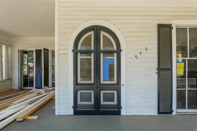 946 Milledge Rd, Augusta, GA 30904 - property entrance with a porch