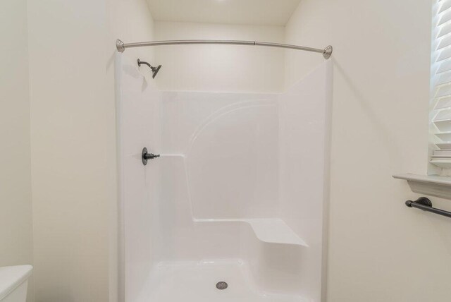 1717 Plank Rd, North Augusta, SC 29841 - full bath with toilet and a shower