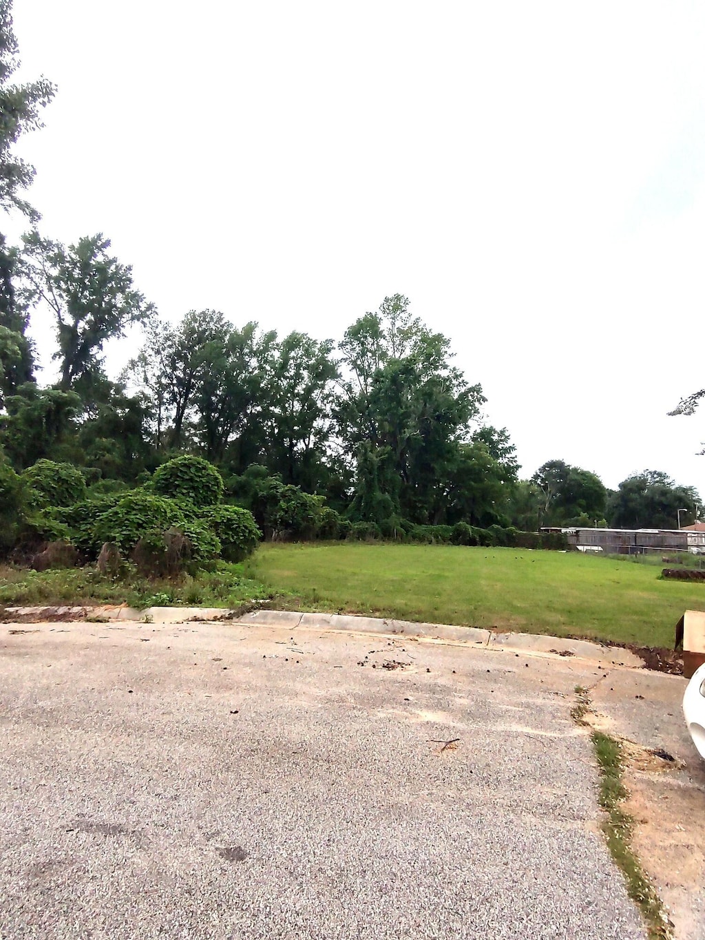 1210 Leslie Dr, Waynesboro, GA 30830