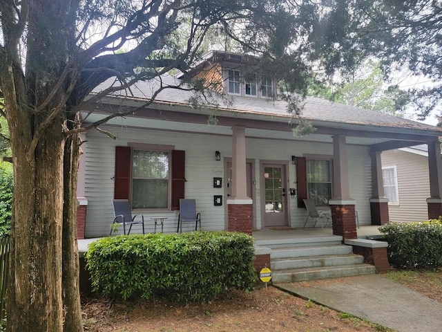 view of front of home with covered porch