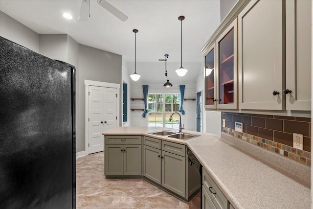 459 Sebastian Dr, Grovetown, GA 30813 - kitchen featuring a peninsula, ceiling fan, light countertops, and backsplash