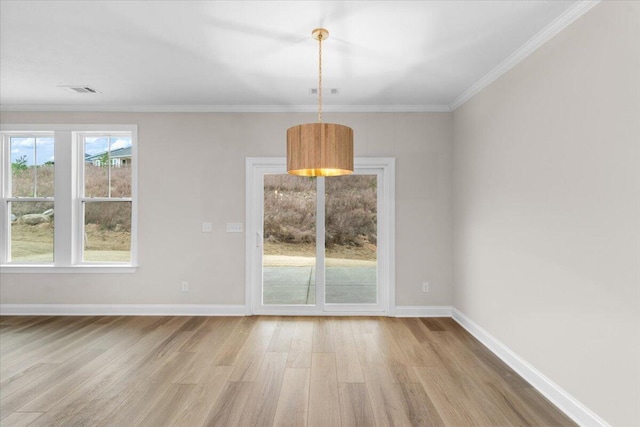 carpeted empty room featuring a textured ceiling