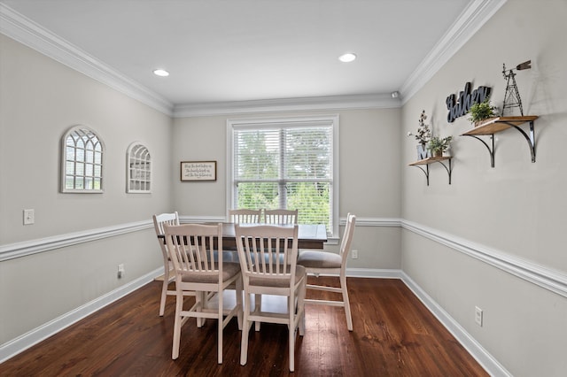 1206 Arcilla Pt, Martinez, GA 30907 - dining room featuring wood finished floors, baseboards, ornamental molding, and recessed lighting