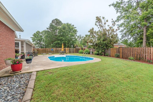 2108 Glenn Fls, Grovetown, GA 30813 - view of swimming pool featuring a patio area