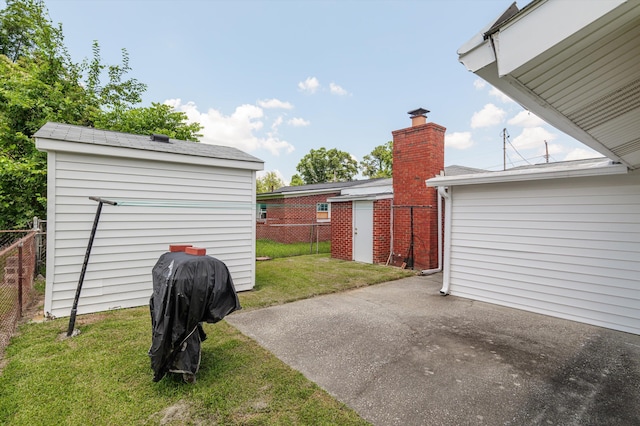 118 E Hale St, Augusta, GA 30901 - view of yard with a patio area