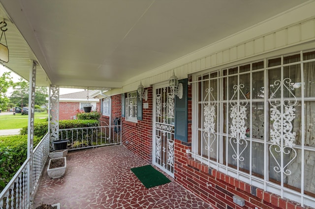 118 E Hale St, Augusta, GA 30901 - view of covered porch