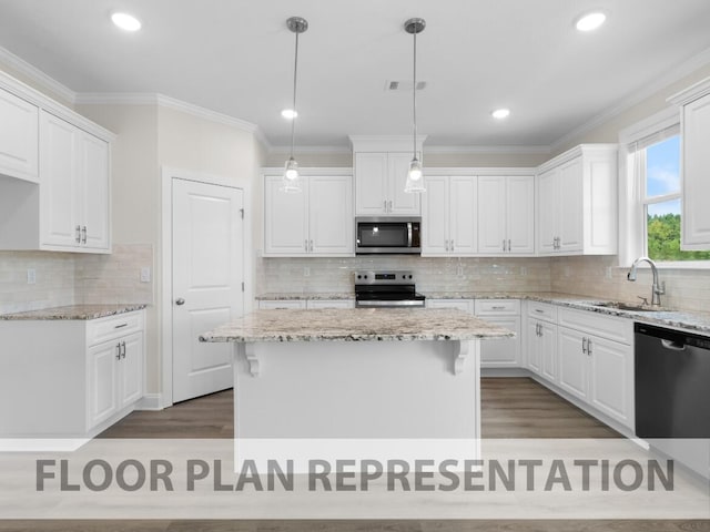 kitchen featuring appliances with stainless steel finishes, dark wood-type flooring, crown molding, white cabinetry, and a sink