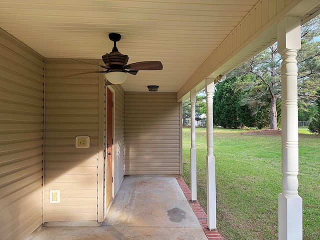 view of patio featuring ceiling fan and covered porch