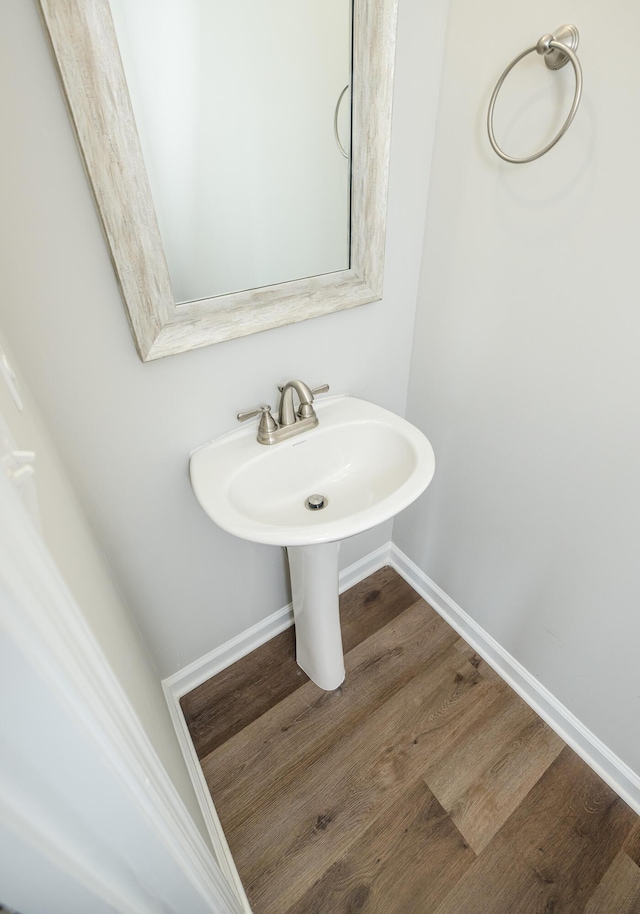 6047 Bakerville Ln, North Augusta, SC 29860 - bathroom featuring wood finished floors and baseboards