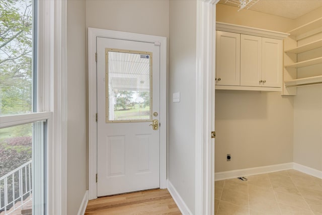 81 Two Mile Dr, Johnston, SC 29832 - entryway with healthy amount of natural light