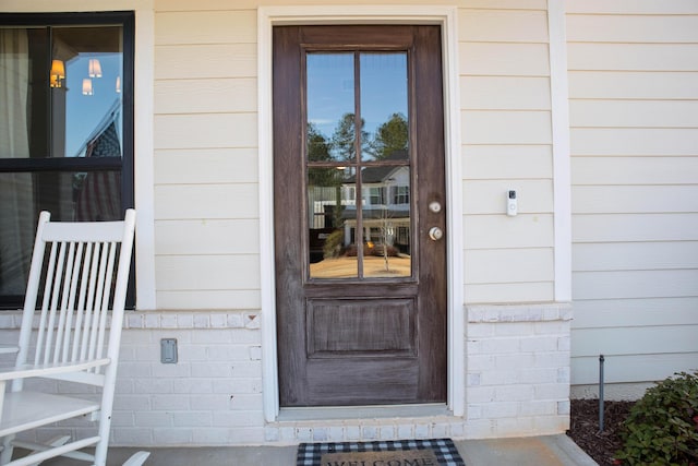 view of property entrance