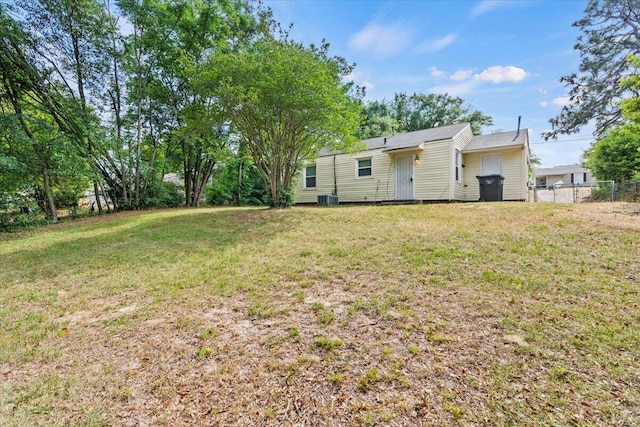 2436 Juniper Dr, Augusta, GA 30906 - view of yard featuring central AC unit