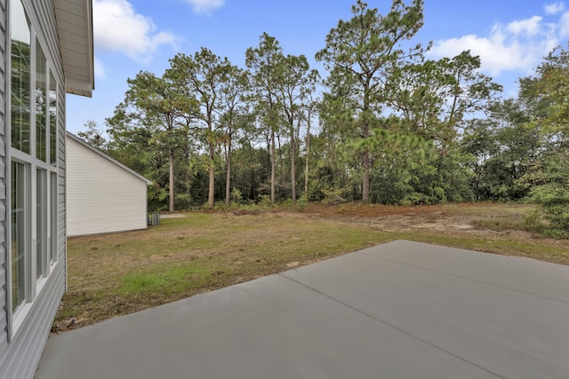 view of yard with a patio