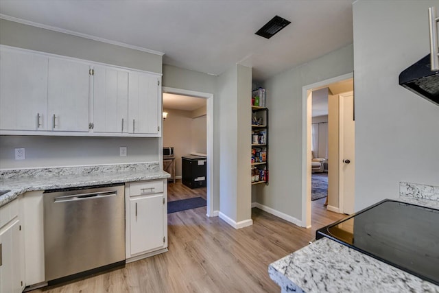 kitchen featuring light wood finished floors, stainless steel dishwasher, white cabinetry, range, and baseboards