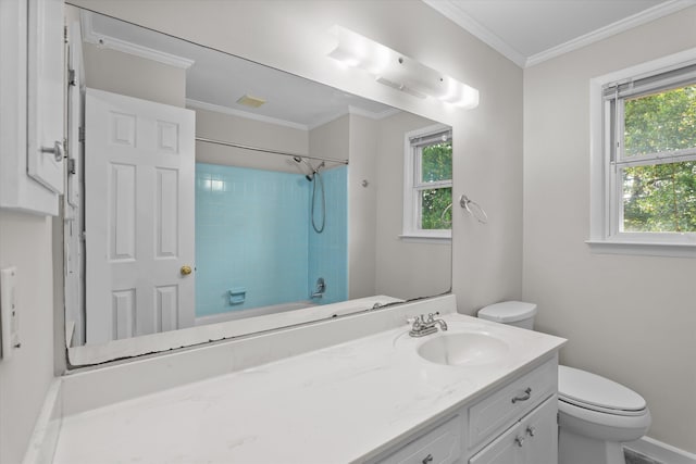 172 Creek View Ct, Martinez, GA 30907 - full bathroom featuring vanity, bathing tub / shower combination, and crown molding