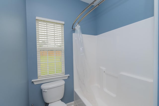 821 Wickham Dr, Graniteville, SC 29829 - full bath with toilet, shower / bath combo, and baseboards